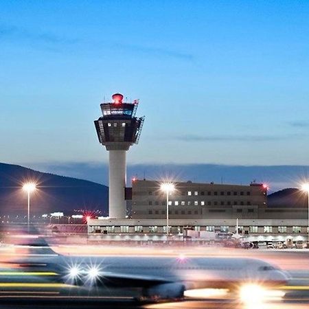Вилла Lux House Next To The Airport Of Athens. Transport 24H Луца Экстерьер фото