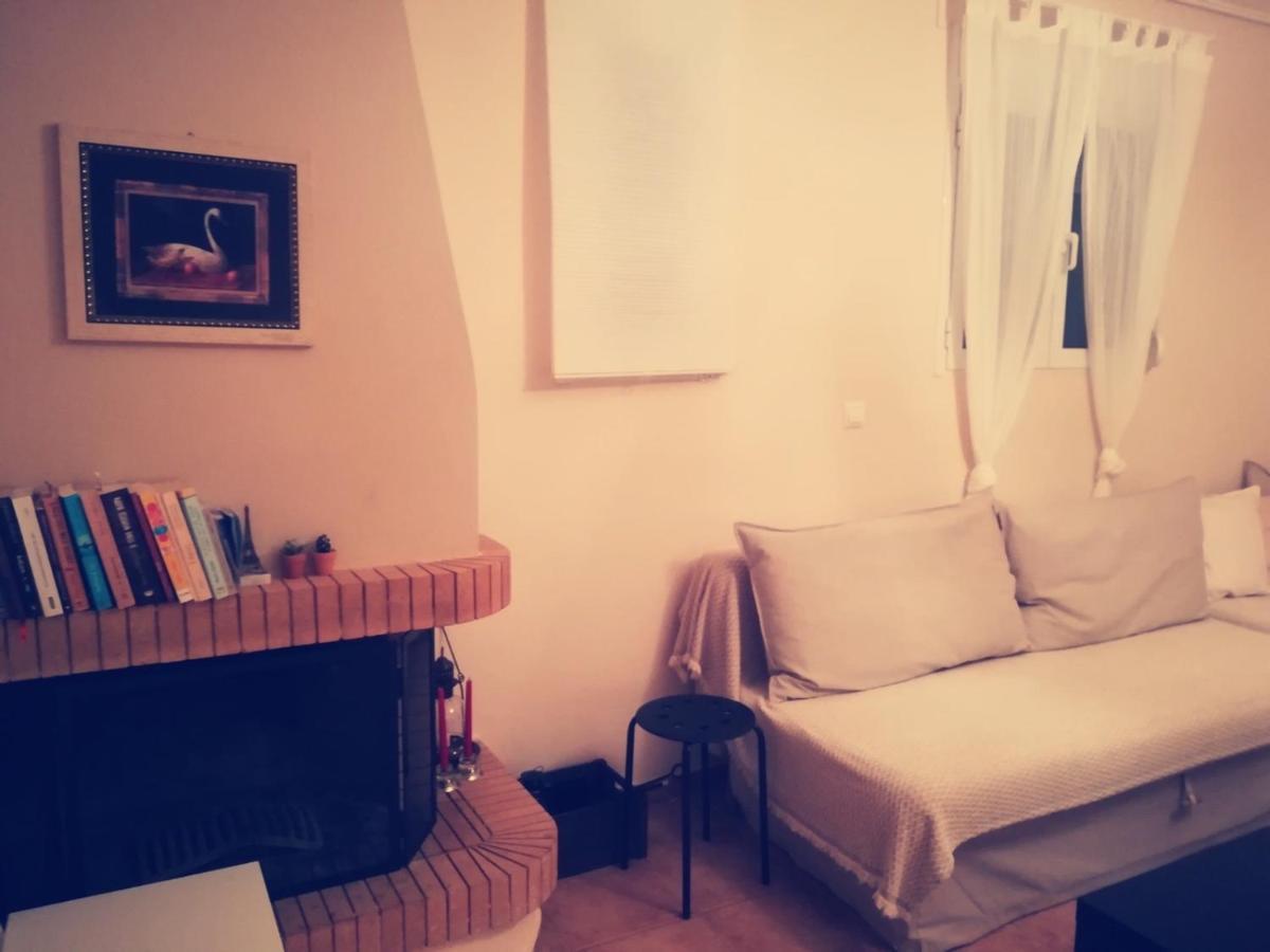 Вилла Lux House Next To The Airport Of Athens. Transport 24H Луца Экстерьер фото