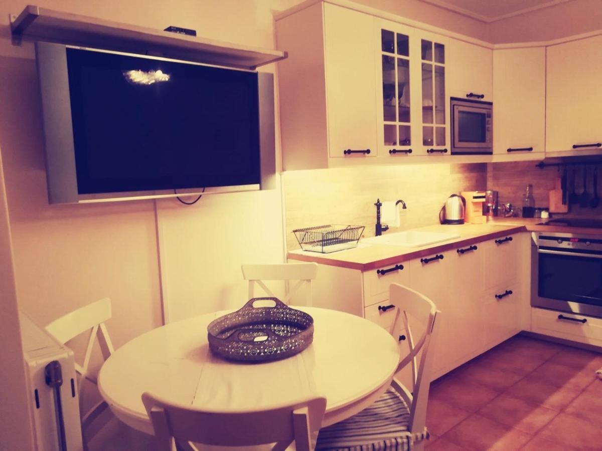 Вилла Lux House Next To The Airport Of Athens. Transport 24H Луца Экстерьер фото