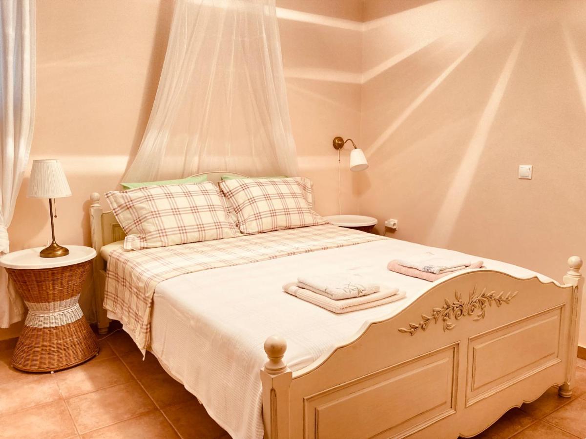 Вилла Lux House Next To The Airport Of Athens. Transport 24H Луца Экстерьер фото